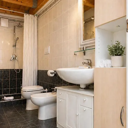 Boutique Loft In Tortona Design District - Cozy & Central Lägenhet