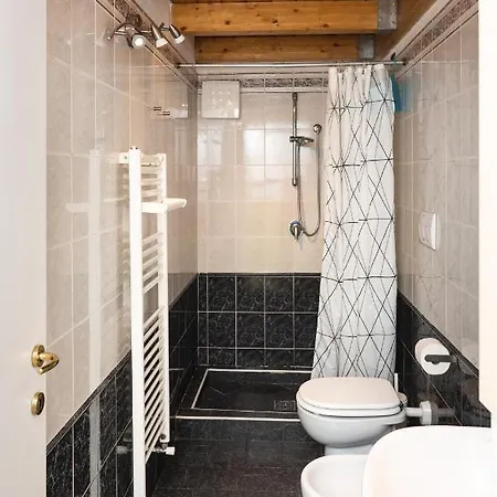 Boutique Loft In Milan's Fashion District - Ac & Prime Location *