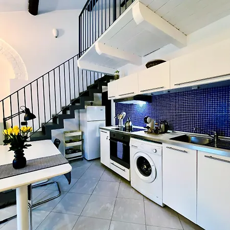 Boutique Loft In Milan's Fashion District - Ac & Prime Location *