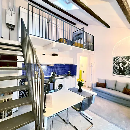 Apartment Boutique Loft In Milan's Fashion District - Ac & Prime Location Milan