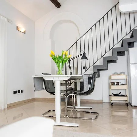 Boutique Loft In Milan's Fashion District - Ac & Prime Location Apartment